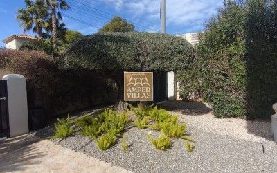 Charming and comfortable villa in Santa Clara.